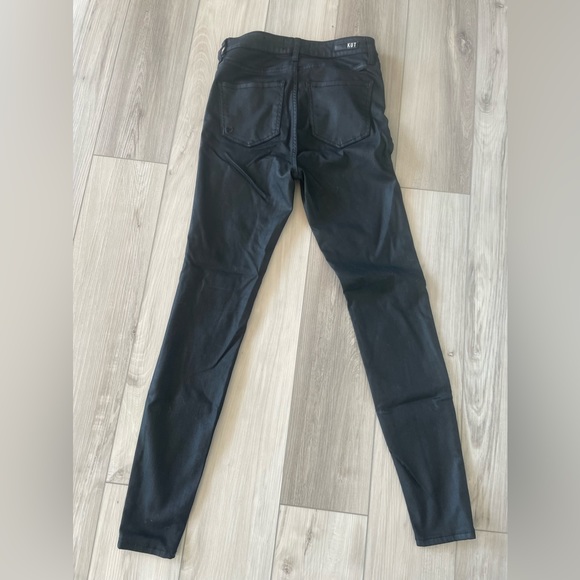 Jeans - Picture 4 of 5